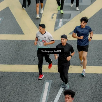 Runner Photo 4580817