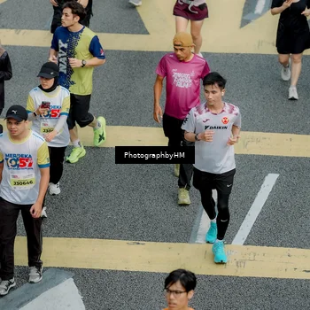 Runner Photo 4580877