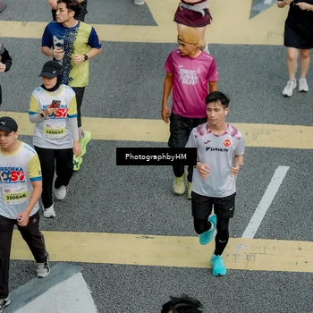 Runner Photo 4580878