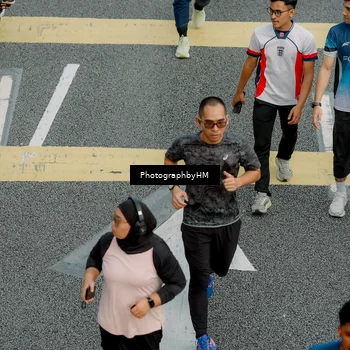 Runner Photo 4581025
