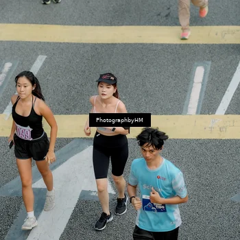 Runner Photo 4581067