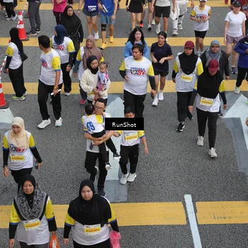 Runner Photo 4581300