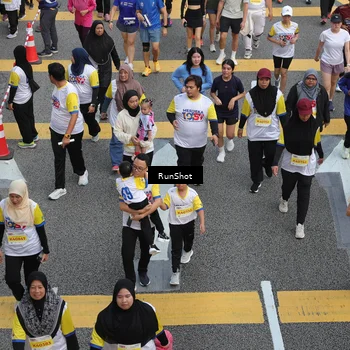 Runner Photo 4581305