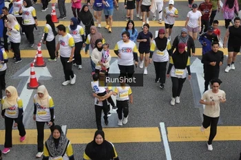 Runner Photo 4581375