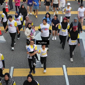 Runner Photo 4581376