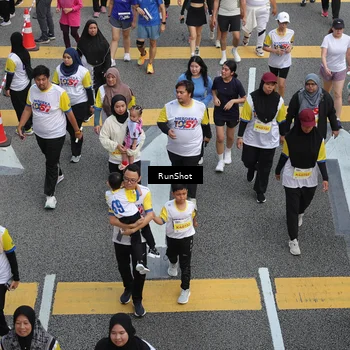 Runner Photo 4581429