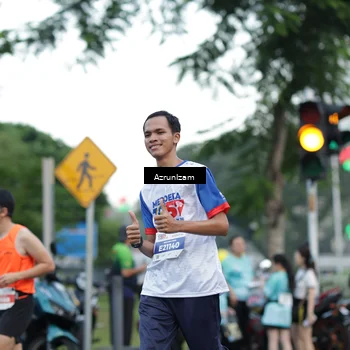 Runner Photo 4581635