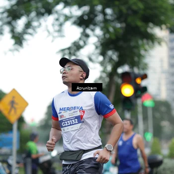 Runner Photo 4581645