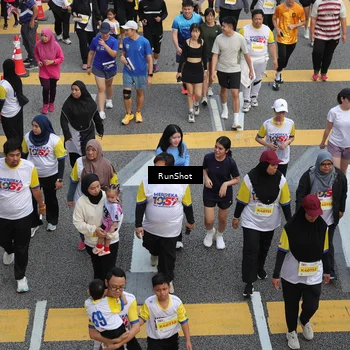 Runner Photo 4581756