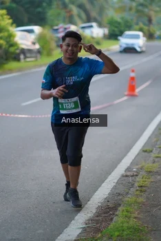 Runner Photo 4581765