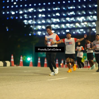 Runner Photo 4581769