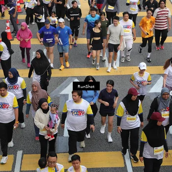 Runner Photo 4581883