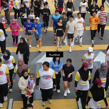 Runner Photo 4581892