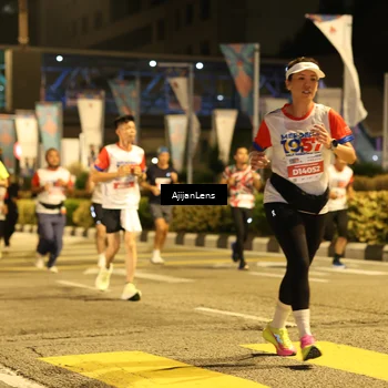 Runner Photo 4582002
