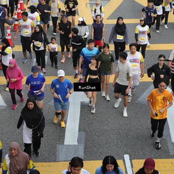Runner Photo 4582037
