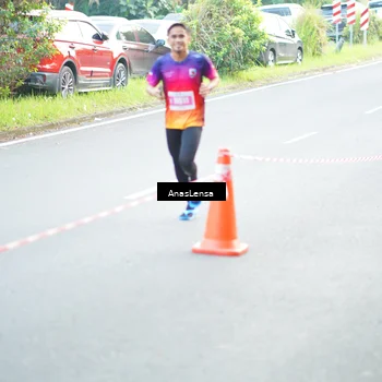 Runner Photo 4582119