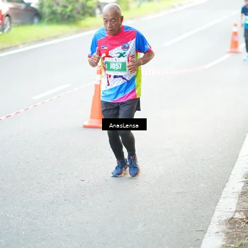 Runner Photo 4582165