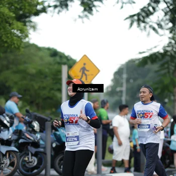 Runner Photo 4582200