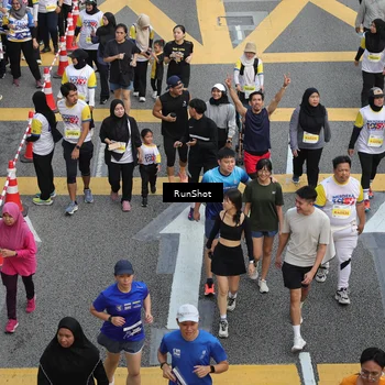 Runner Photo 4582210