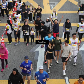 Runner Photo 4582263