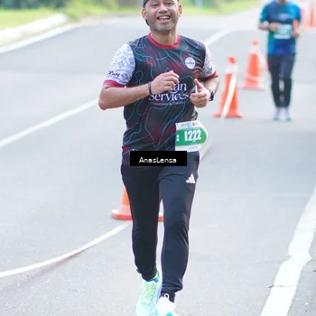 Runner Photo 4582275