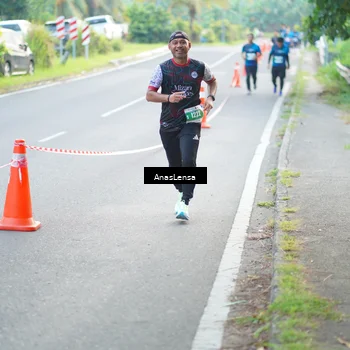 Runner Photo 4582276
