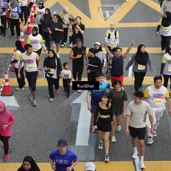 Runner Photo 4582313