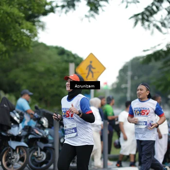 Runner Photo 4582317