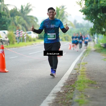 Runner Photo 4582342