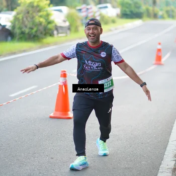 Runner Photo 4582358