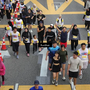 Runner Photo 4582370