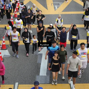 Runner Photo 4582381