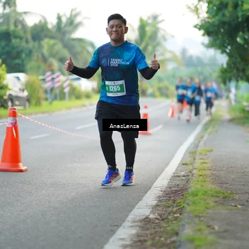 Runner Photo 4582417
