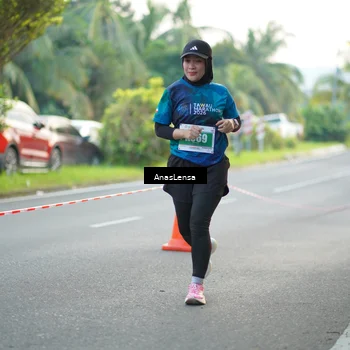 Runner Photo 4582498