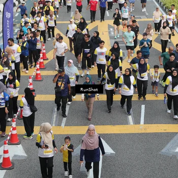 Runner Photo 4582564