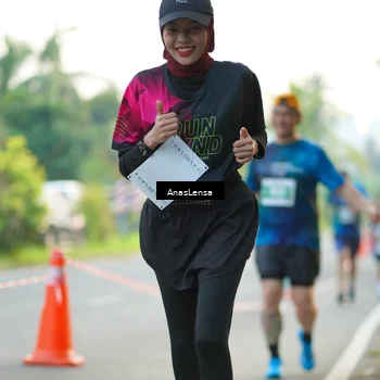 Runner Photo 4582618