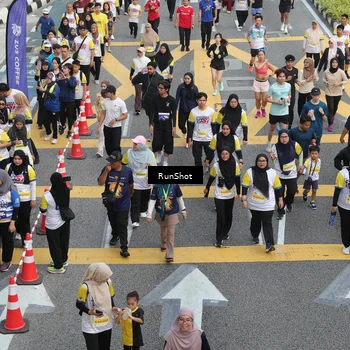 Runner Photo 4582633