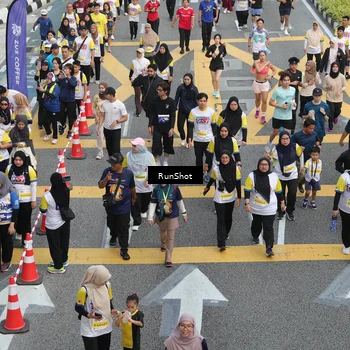 Runner Photo 4582646