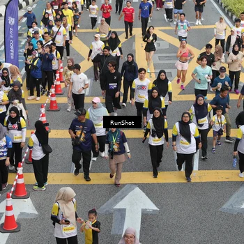 Runner Photo 4582669