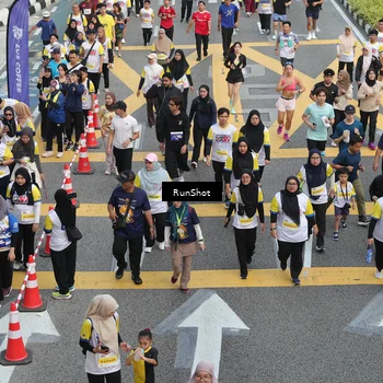 Runner Photo 4582674