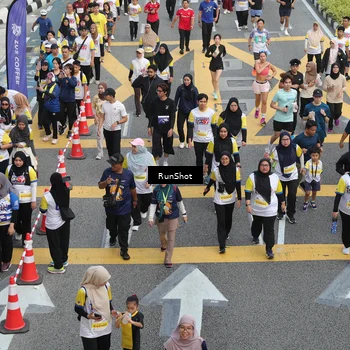 Runner Photo 4582699