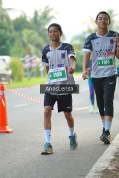Runner Photo 4582737