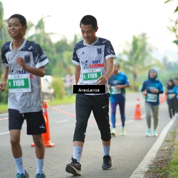 Runner Photo 4582774