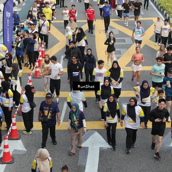 Runner Photo 4582786
