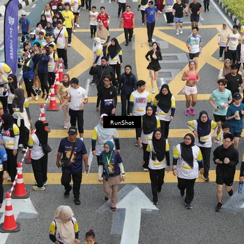 Runner Photo 4582799