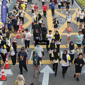 Runner Photo 4582810