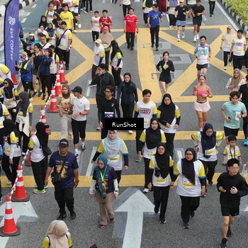Runner Photo 4582832