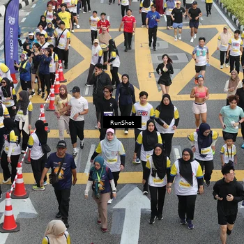 Runner Photo 4582848