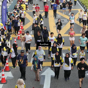 Runner Photo 4582856