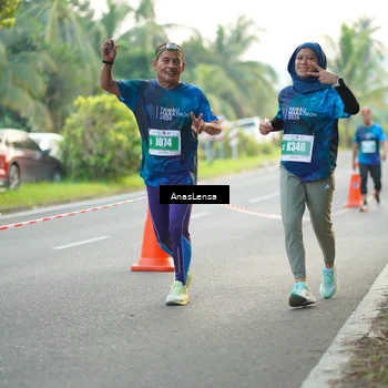 Runner Photo 4582875